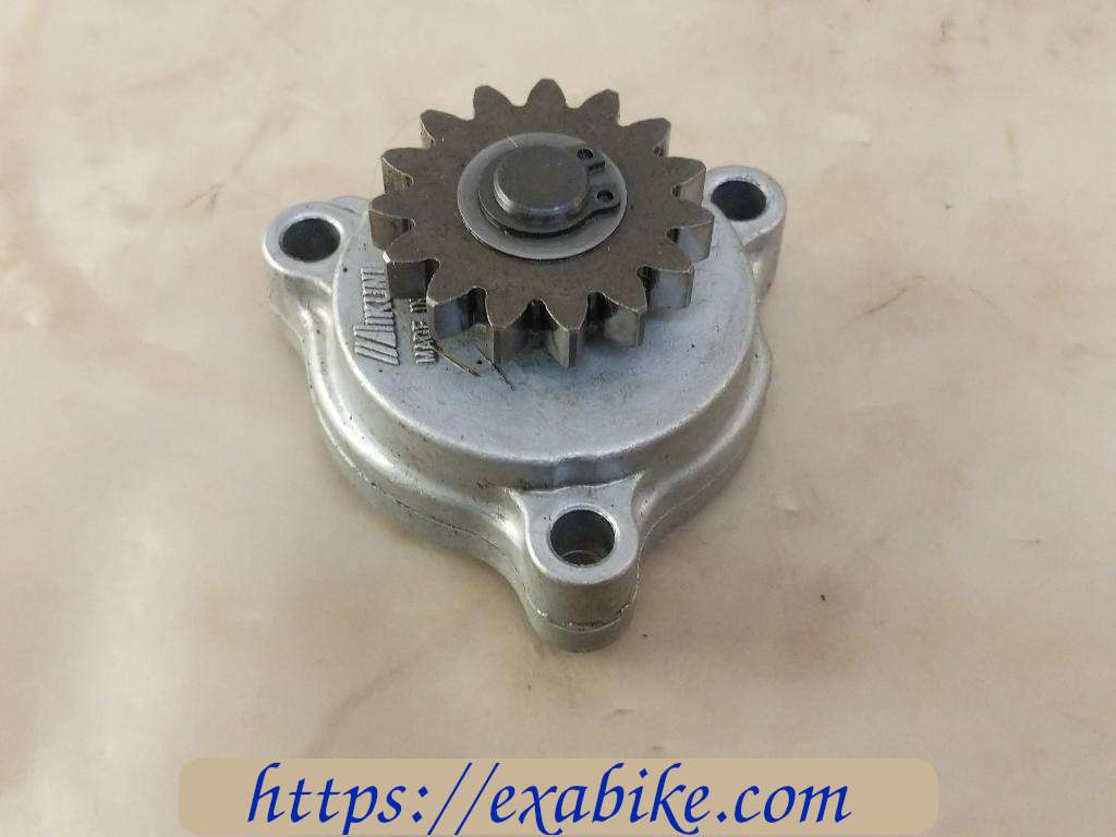 oil pump Suzuki DR 650 - photo 1