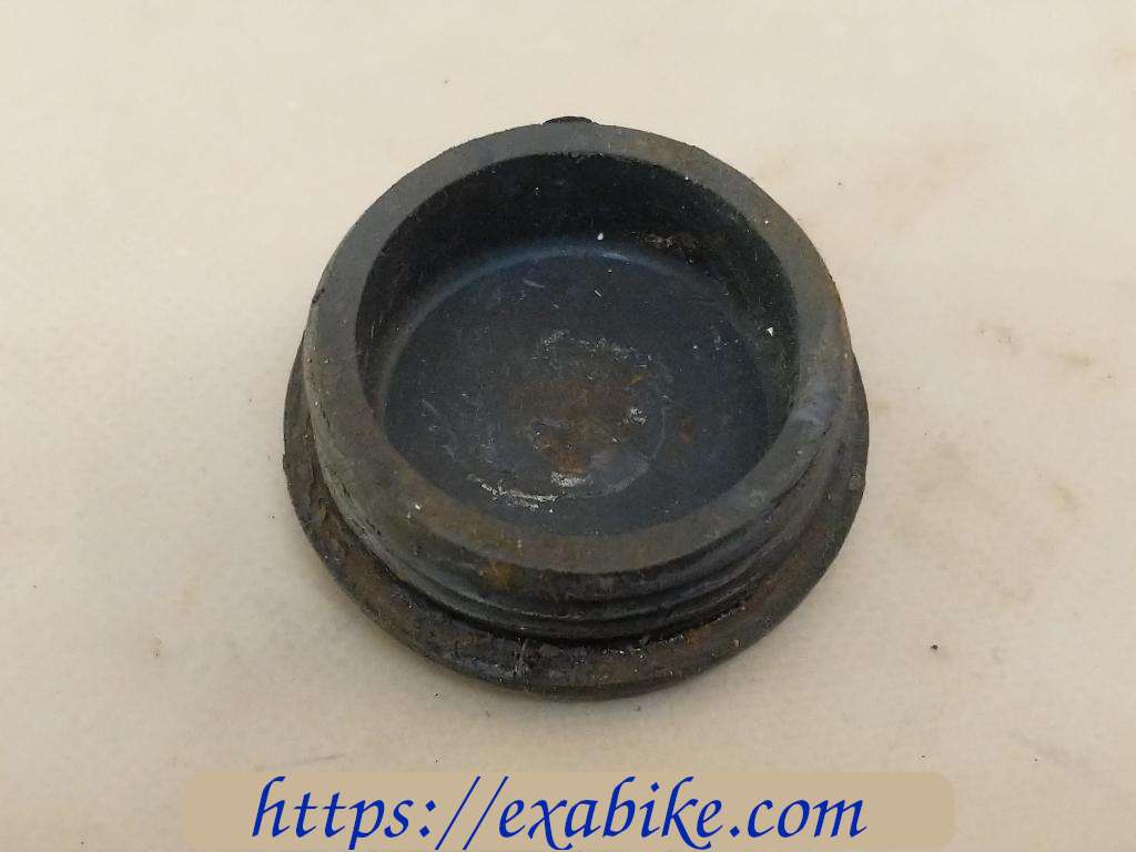 frame cap Suzuki DR 650 - photo 2