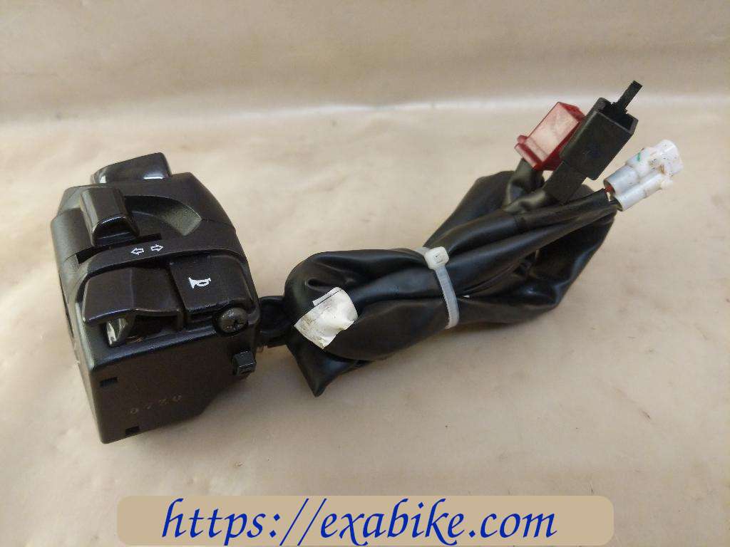 commodo gauche Yamaha 300 Tricity - photo 3