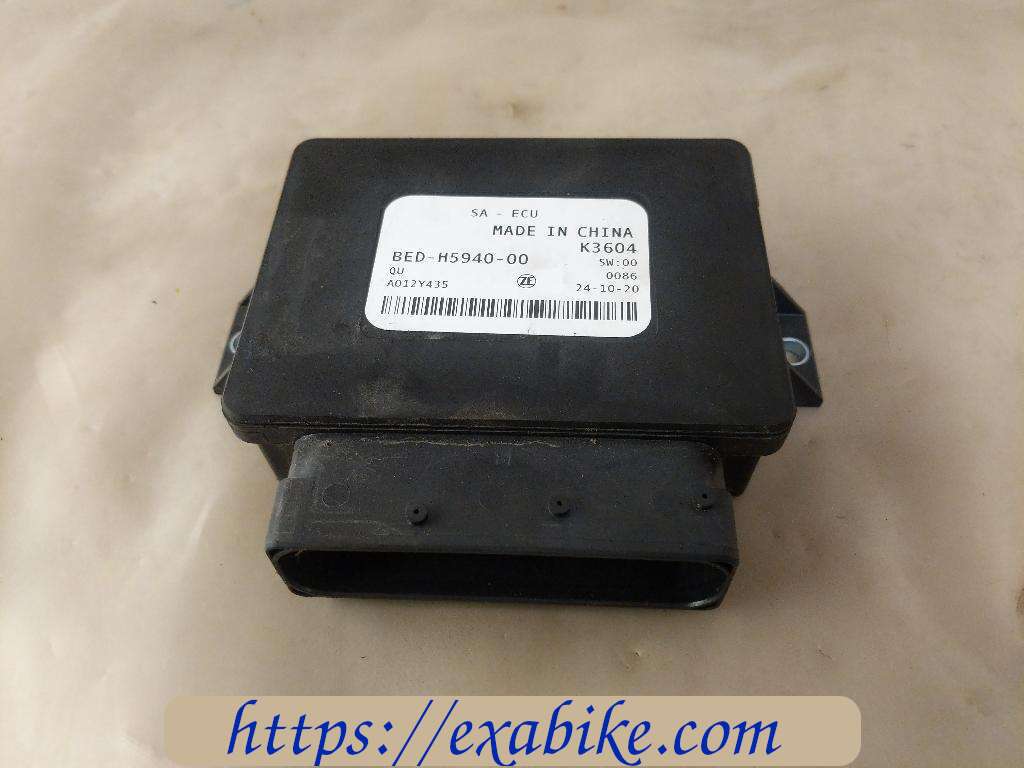 boitier electronique Yamaha 300 Tricity - photo 1