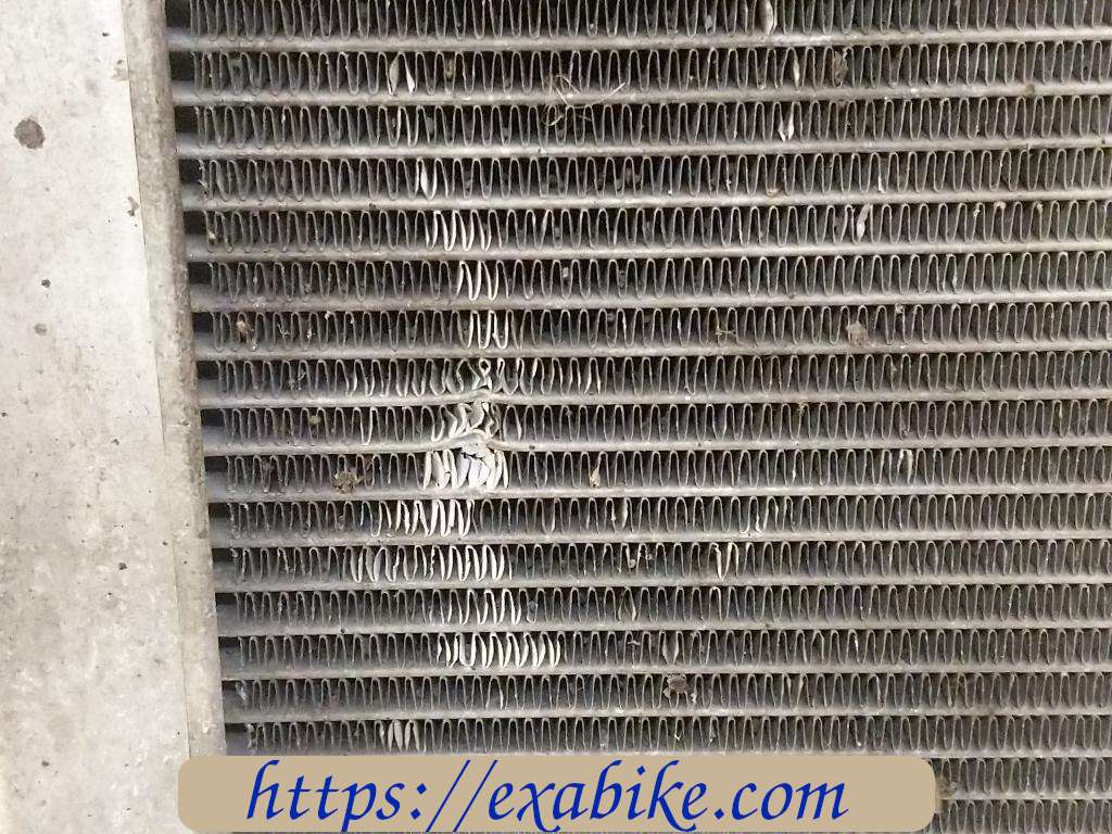 radiateur à eau Yamaha 300 Tricity - photo 2