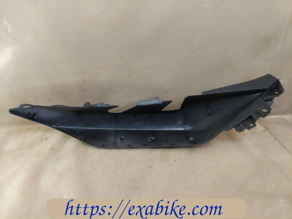 flanc arriere gauche Yamaha 300 Tricity - photo 3