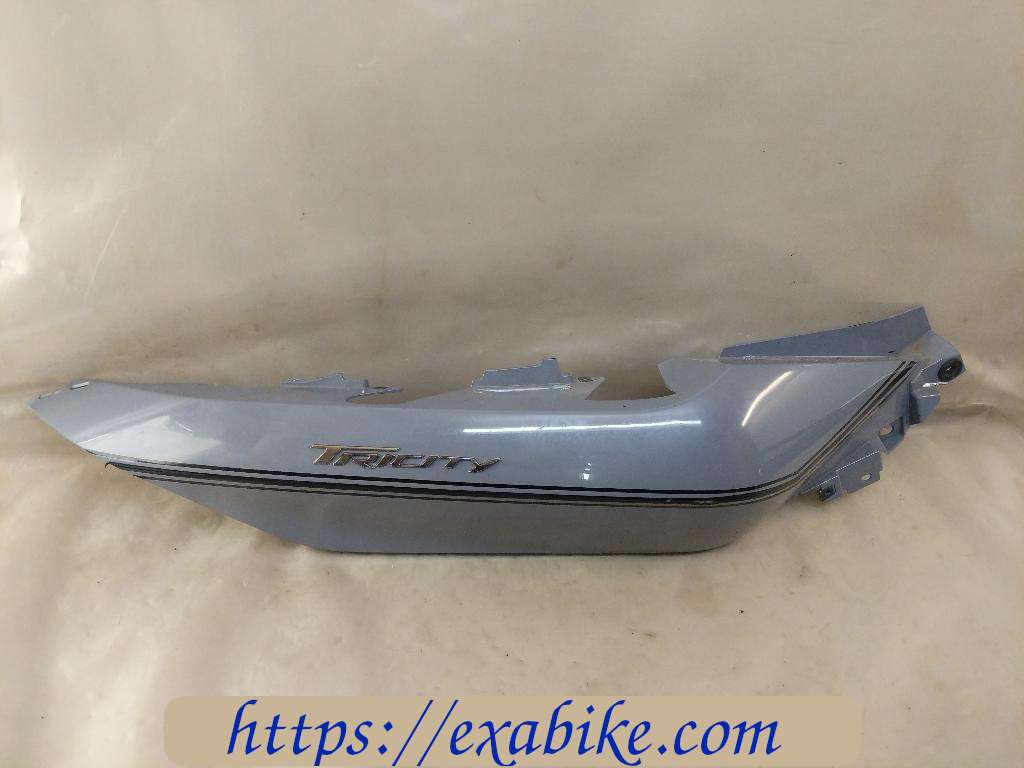 rear side fairing, right Yamaha 300 Tricity - photo 1