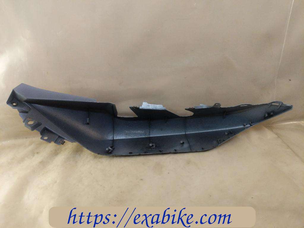 rear side fairing, right Yamaha 300 Tricity - photo 3