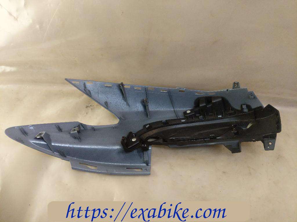 élément d'habillage droit Yamaha 300 Tricity - photo 4