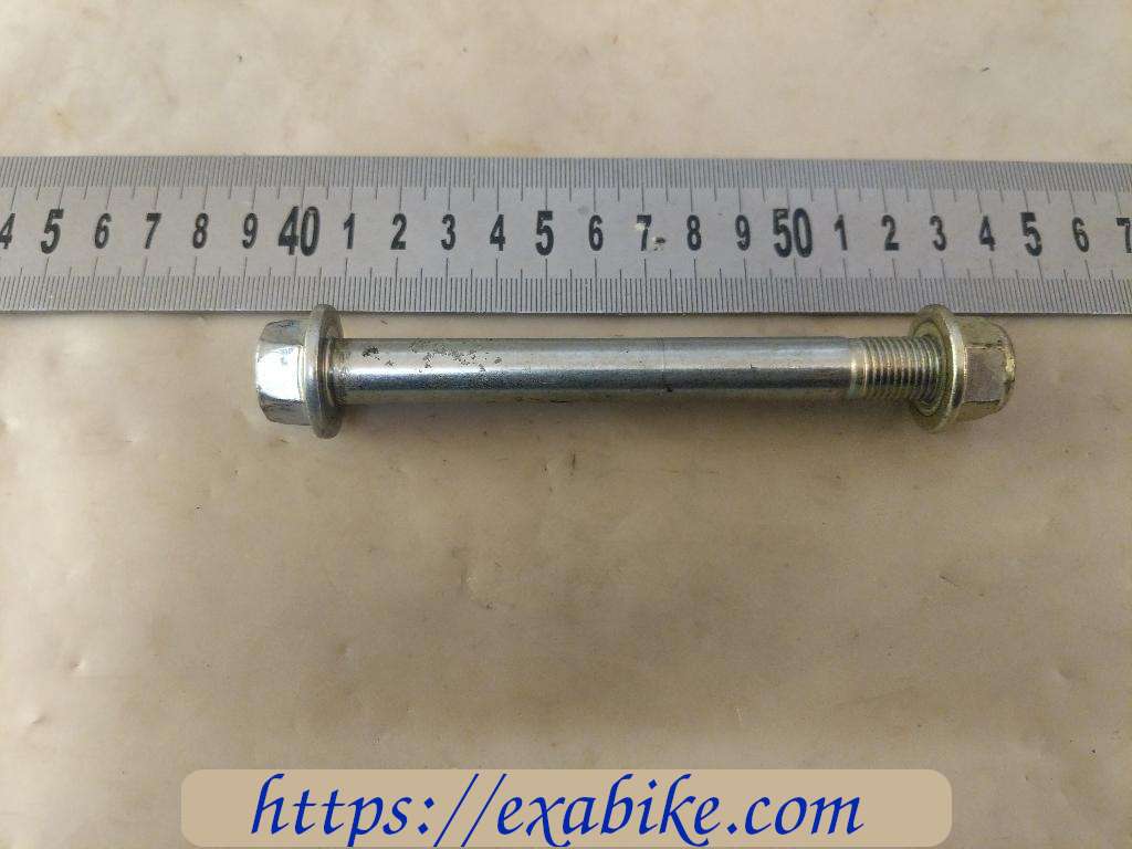 engine bolt Yamaha 300 Tricity - photo 1