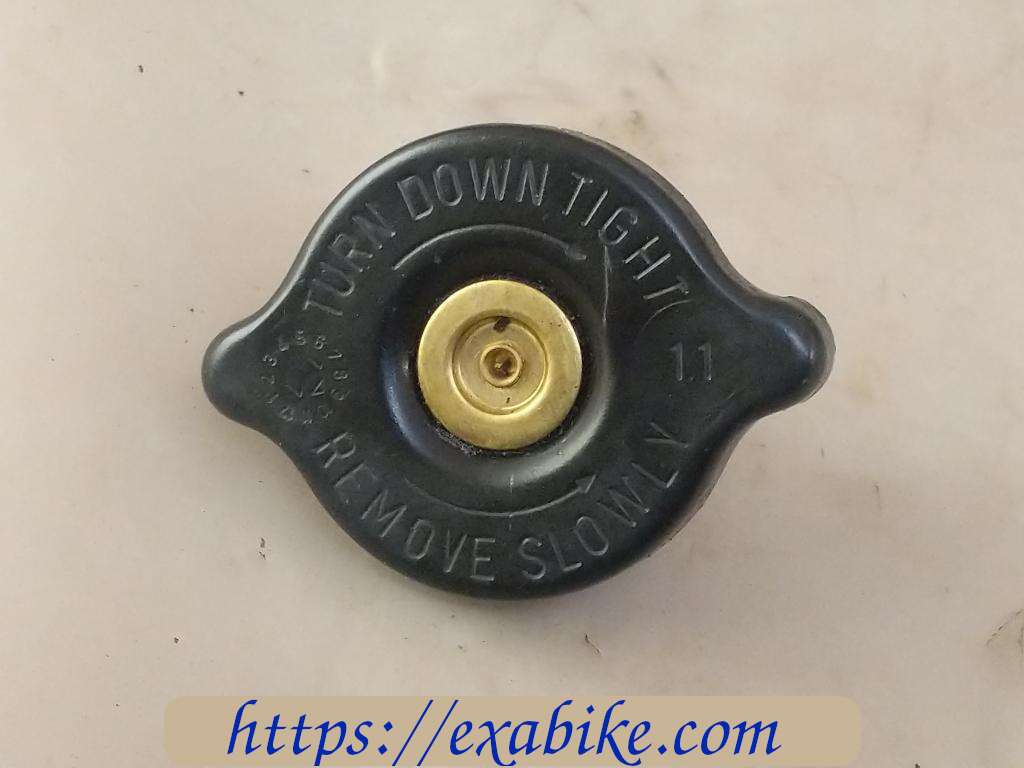 radiator cap Suzuki 125 Burgman - photo 1