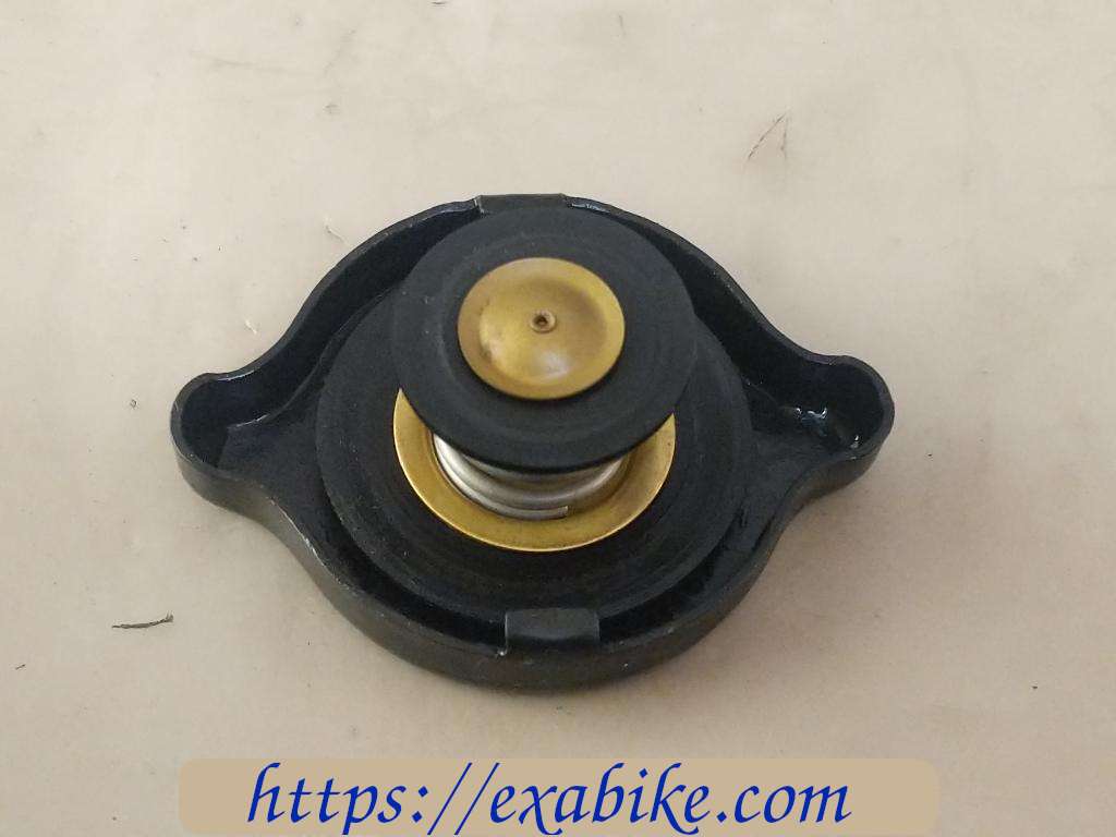 radiator cap Suzuki 125 Burgman - photo 2