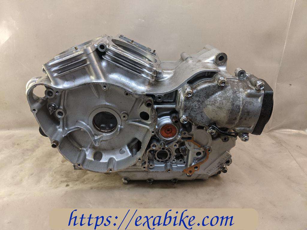 carters moteur Suzuki VS 1400 Intruder - photo 2