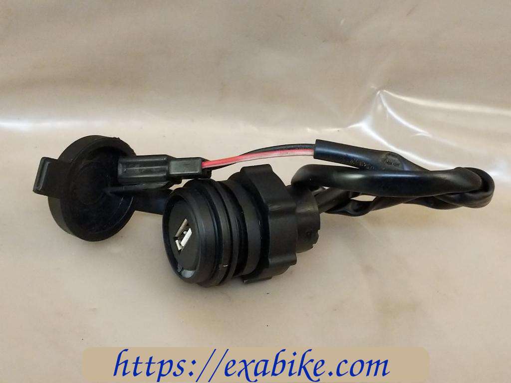 prise usb KSR Pandora 50 - photo 1