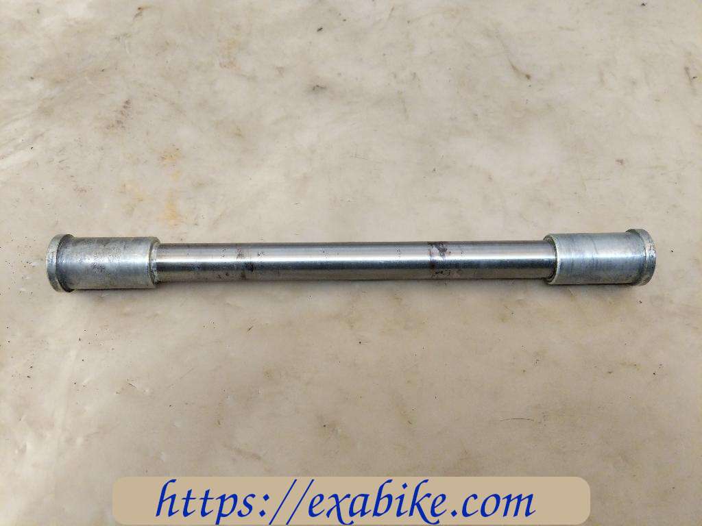 wheel axle, front Kawasaki Zephyr 1100 - photo 1