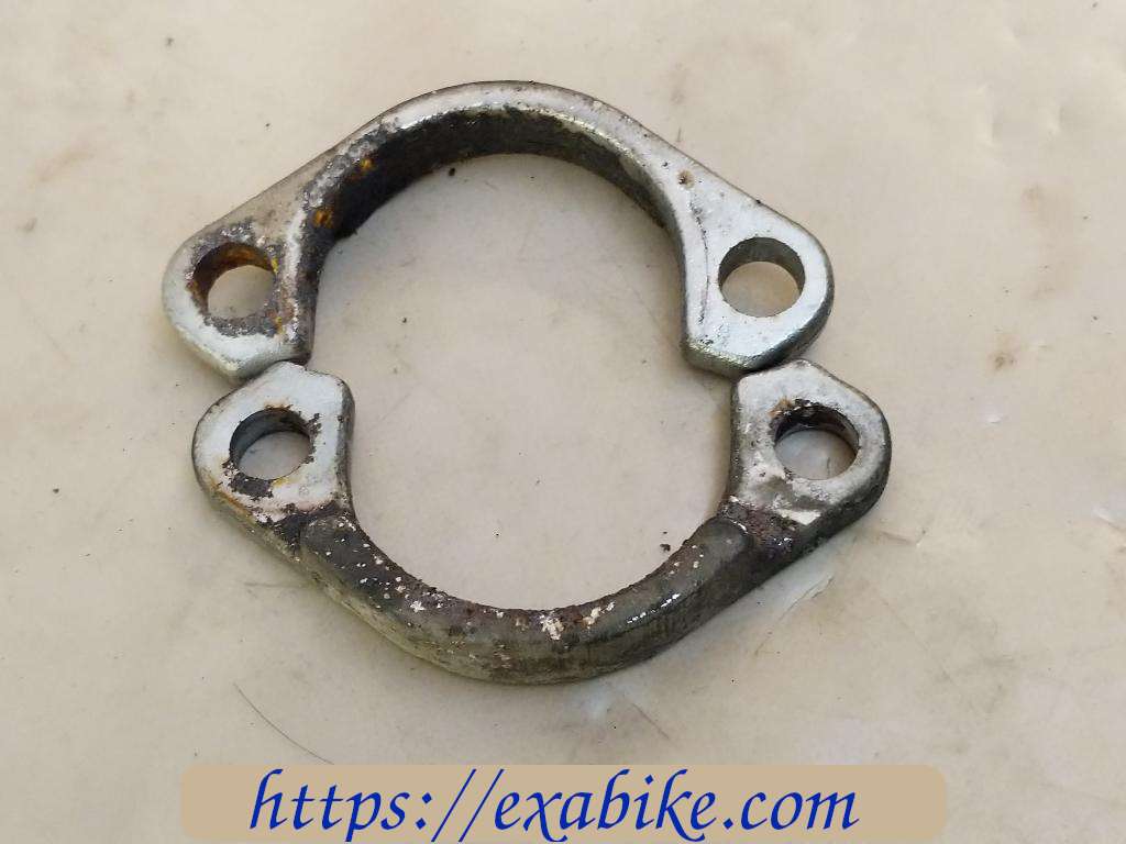 exhaust pipe clamps Kawasaki Zephyr 1100 - photo 1