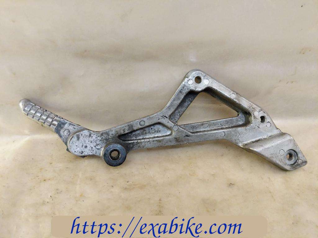 footrest plate, left Kawasaki Zephyr 1100 - photo 2