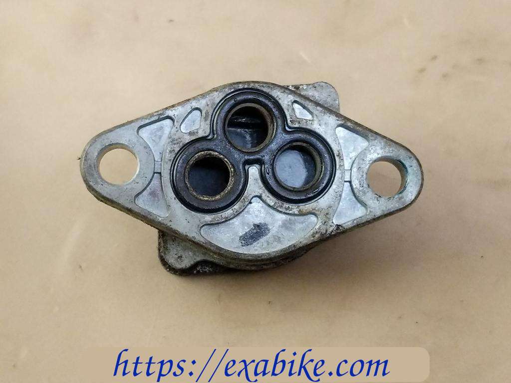 robinet d'essence Honda VF750F - photo 2