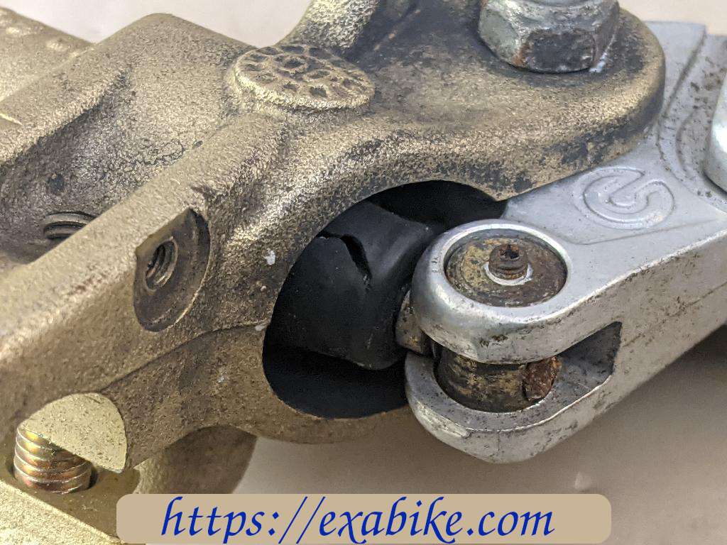 clutch master cylinder Ducati 748 - photo 3