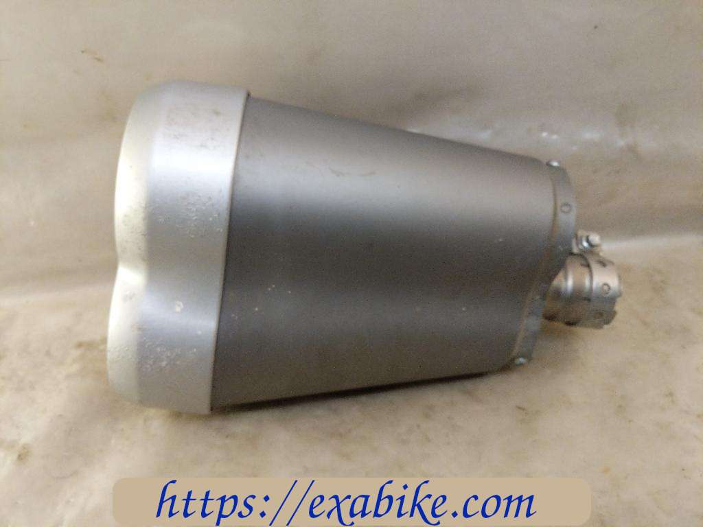 muffler, right Yamaha 1700 VMAX - photo 1