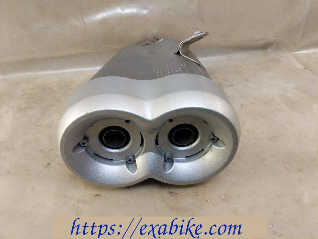 muffler, right Yamaha 1700 VMAX - photo 2