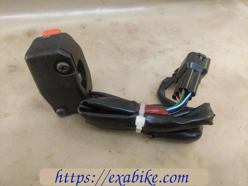 commodo droit Kawasaki 1400 ZZR - photo 2
