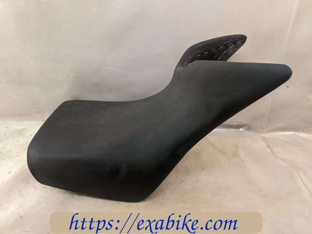 selle avant Triumph 800 Tiger - photo 2