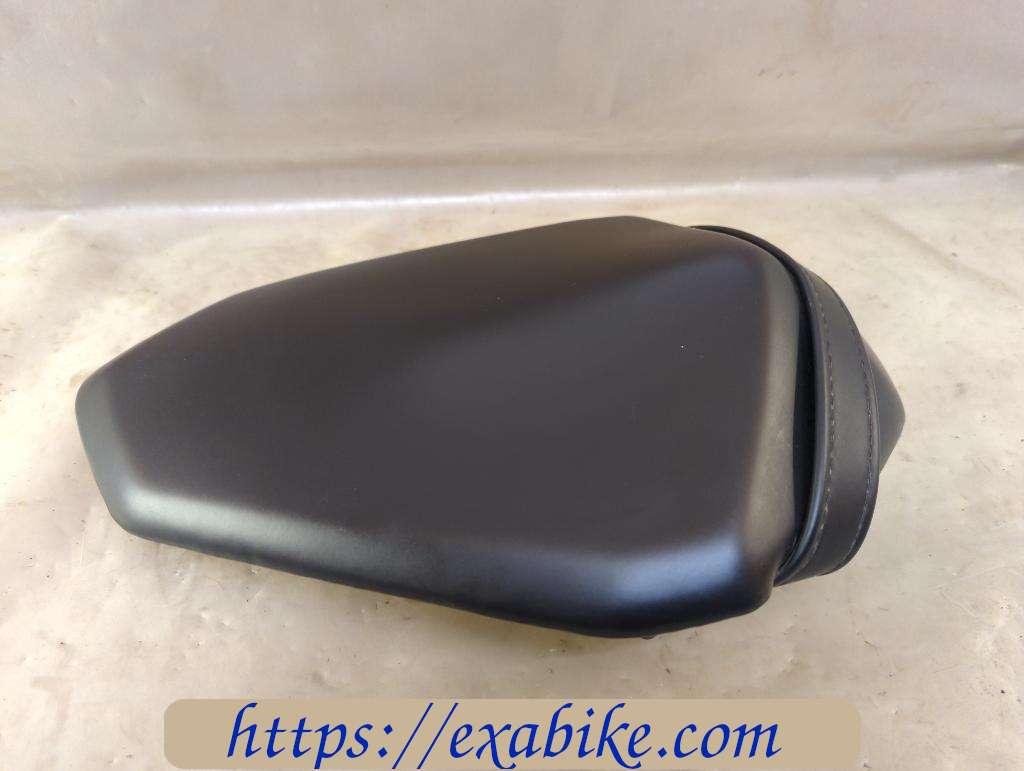 selle arrière Kawasaki Z 800 - photo 2