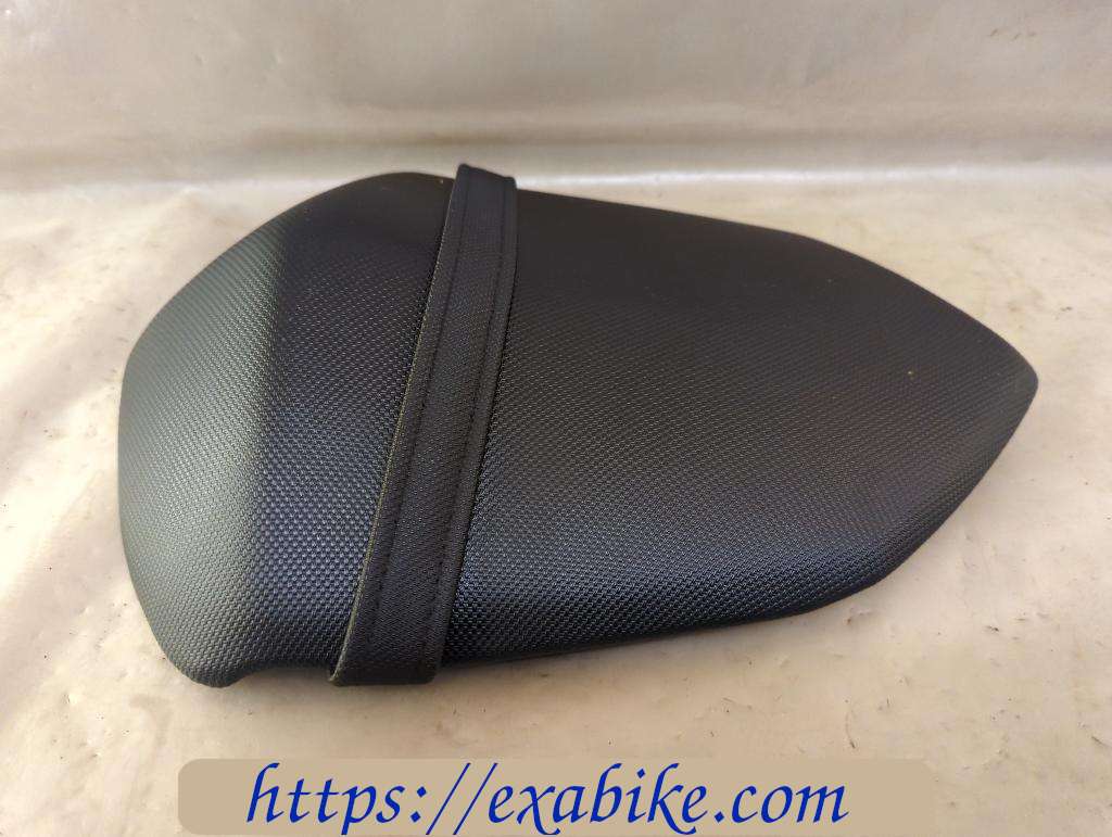 selle arrière Kawasaki Z1000 - photo 1