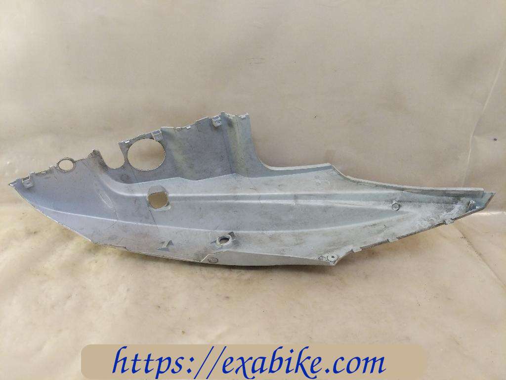 rear side fairing, left Kymco 125 Agility - photo 4