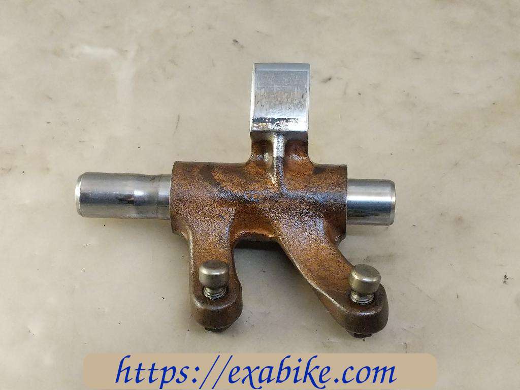 valve rocker, intake Piaggio 500 X9 - photo 1