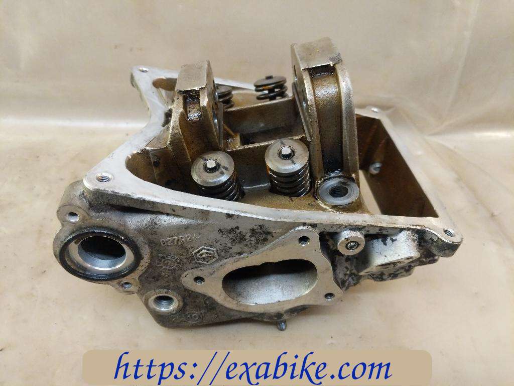 cylinder head Piaggio 500 X9 - photo 1