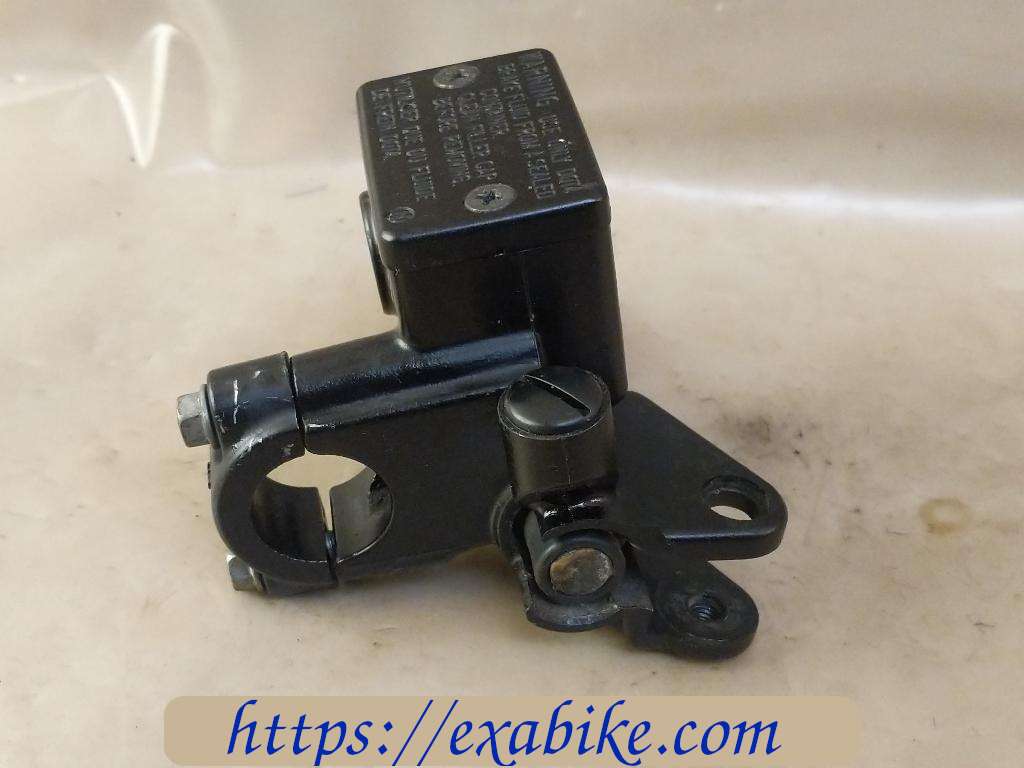 front master cylinder, right Honda 125 S-Wing - photo 3