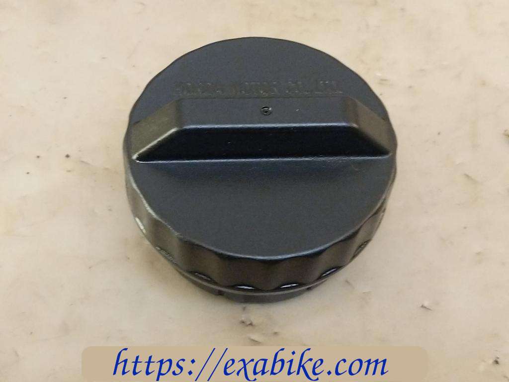 fuel tank cap Honda 125 S-Wing - photo 1