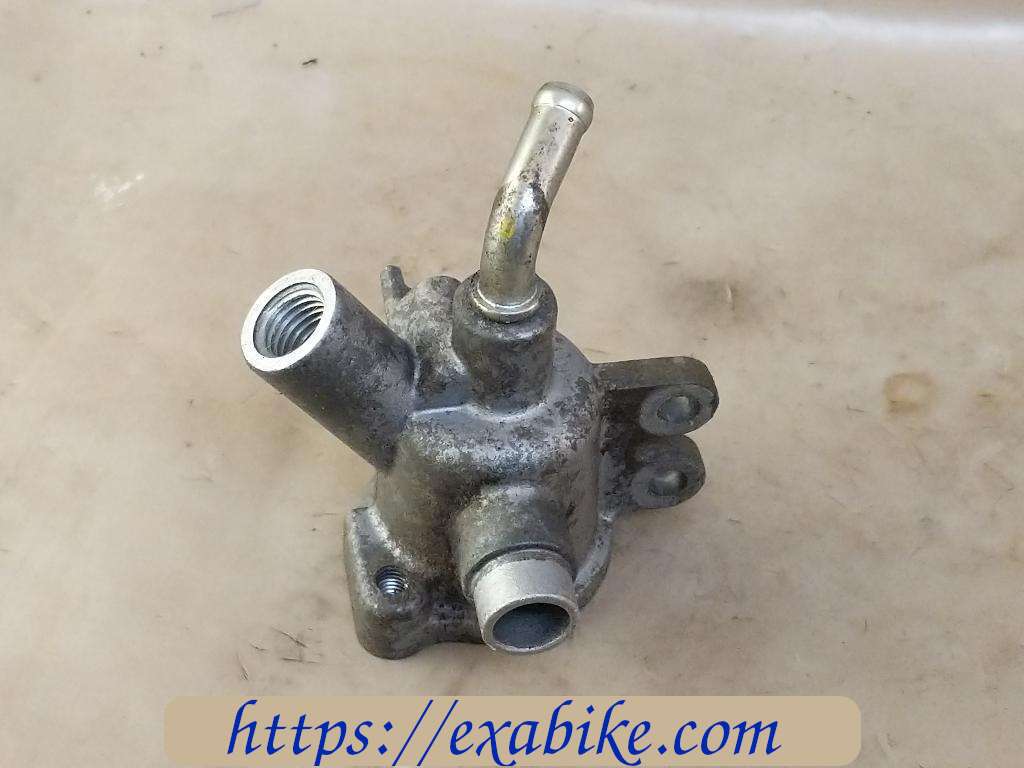 thermostat case Honda 125 S-Wing - photo 2