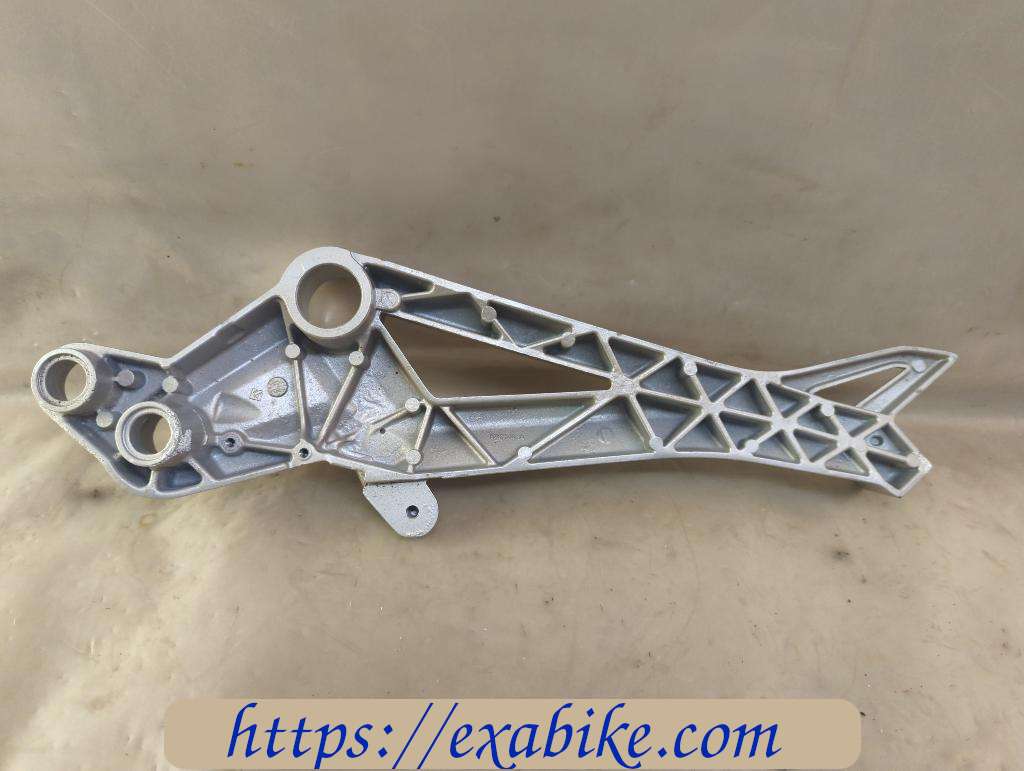 platine repose-pied droite Ducati Monster 696 - photo 2