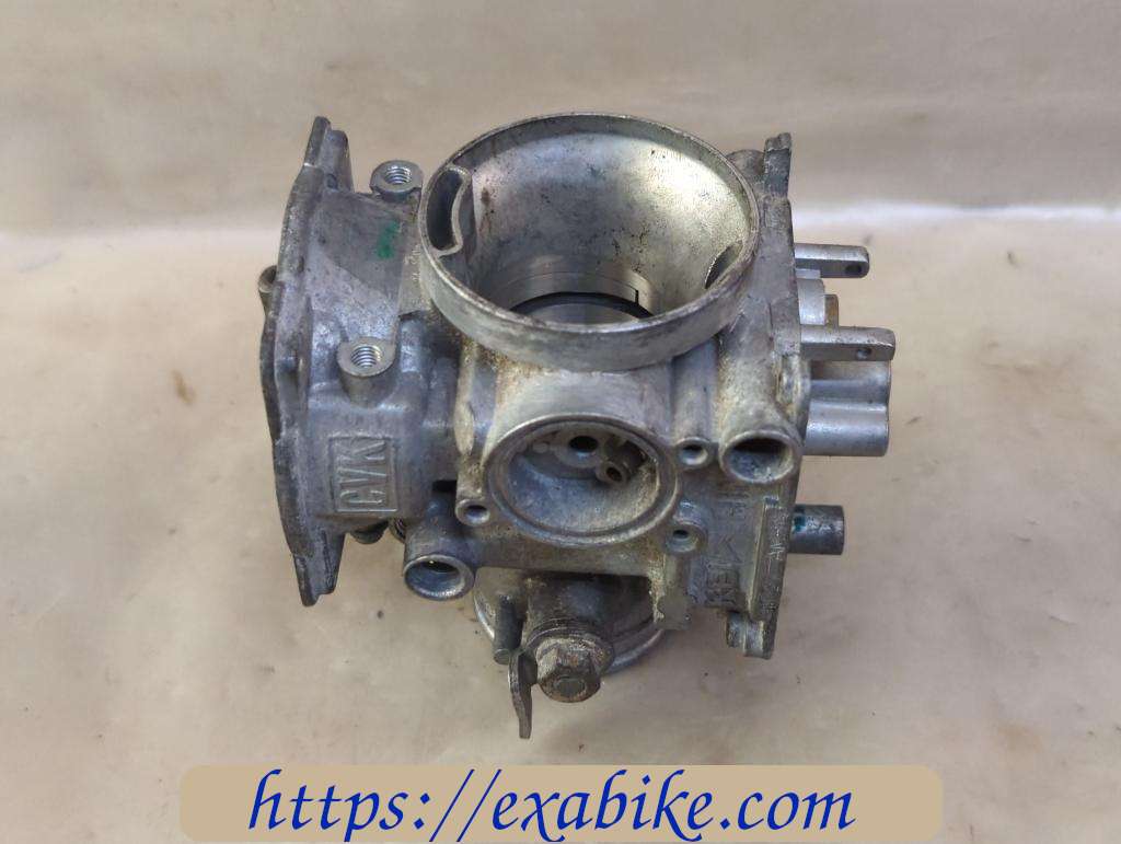 carburetor body, middle left Kawasaki ZRX 1100 - photo 4