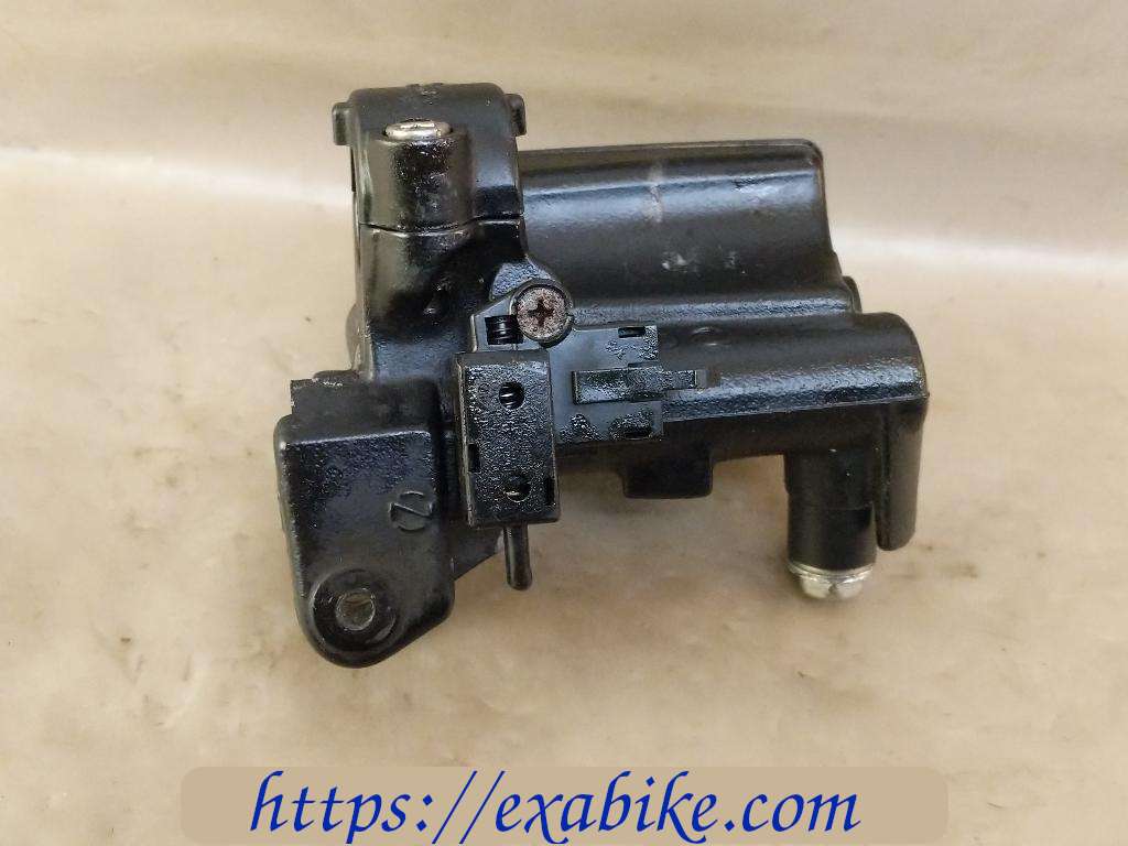 clutch master cylinder Kawasaki ZRX 1100 - photo 3