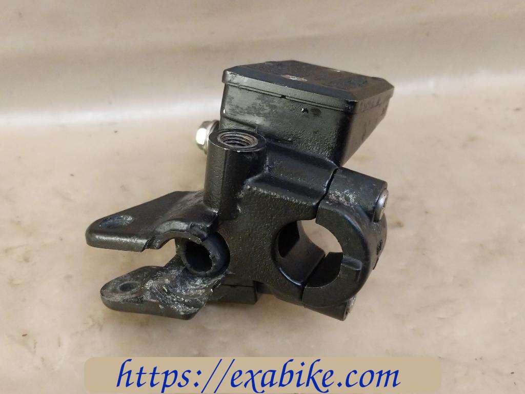 clutch master cylinder Kawasaki ZRX 1100 - photo 4