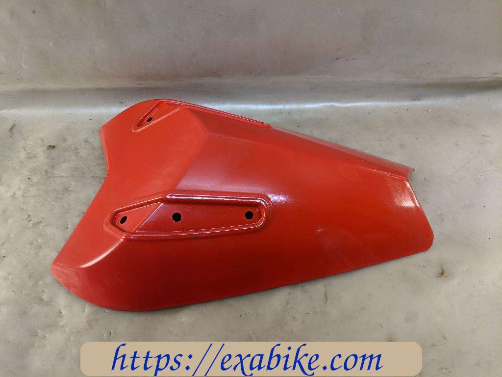 seat cover Benelli modèle à identifier - photo 1