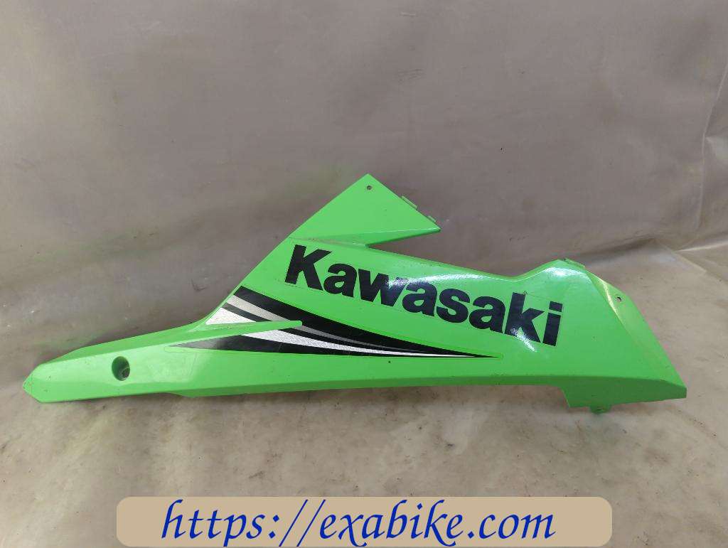 sabot de carénage droit Kawasaki Ninja 300 - photo 1