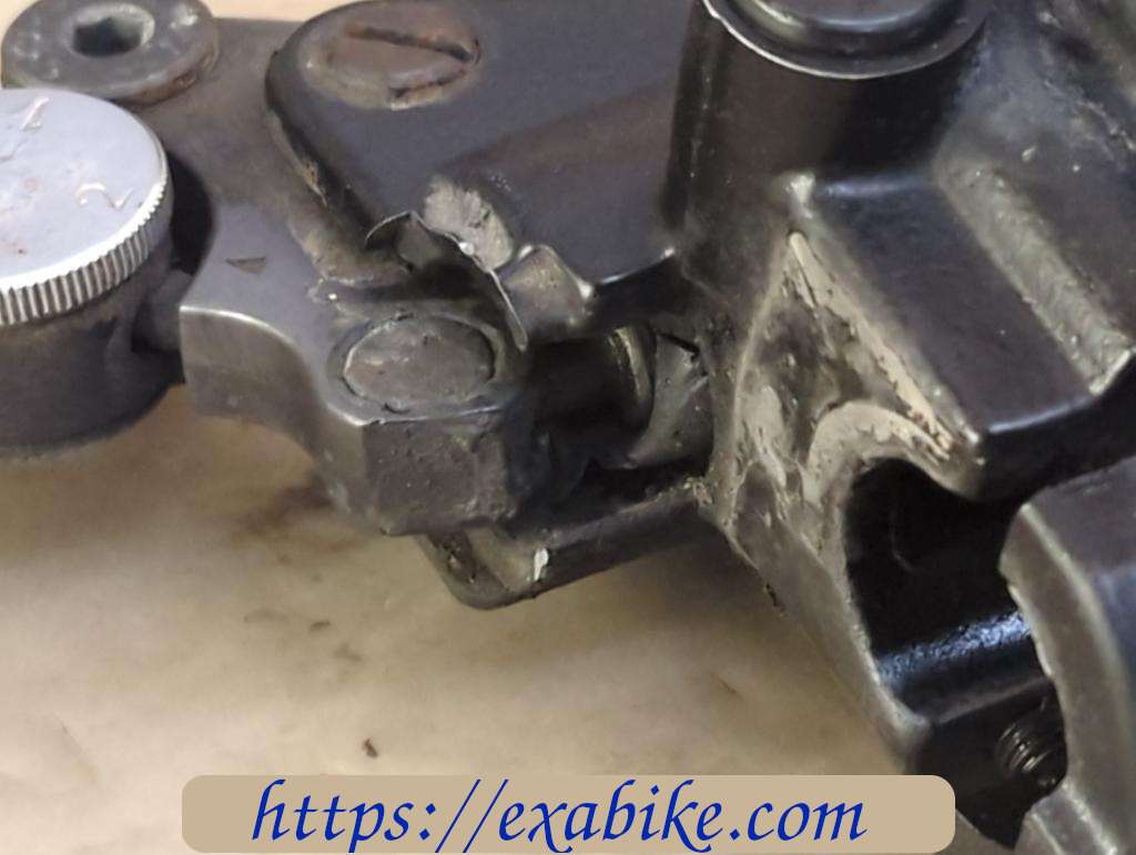 clutch master cylinder Kawasaki GTR 1000 - photo 2