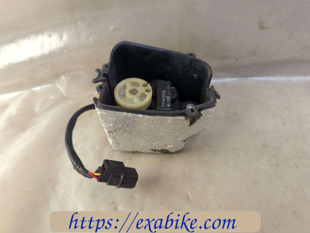 exhaust valve motor Ducati 1299 Panigale - photo 1