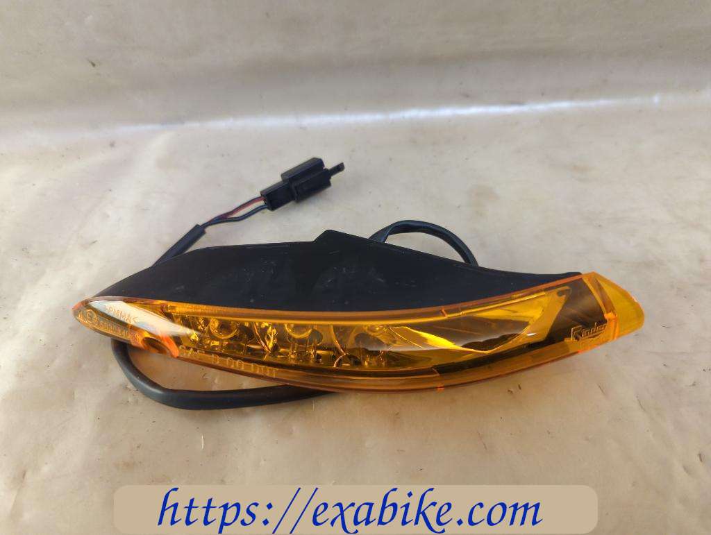 turn signal, front right Benelli 1130 TNT - photo 1