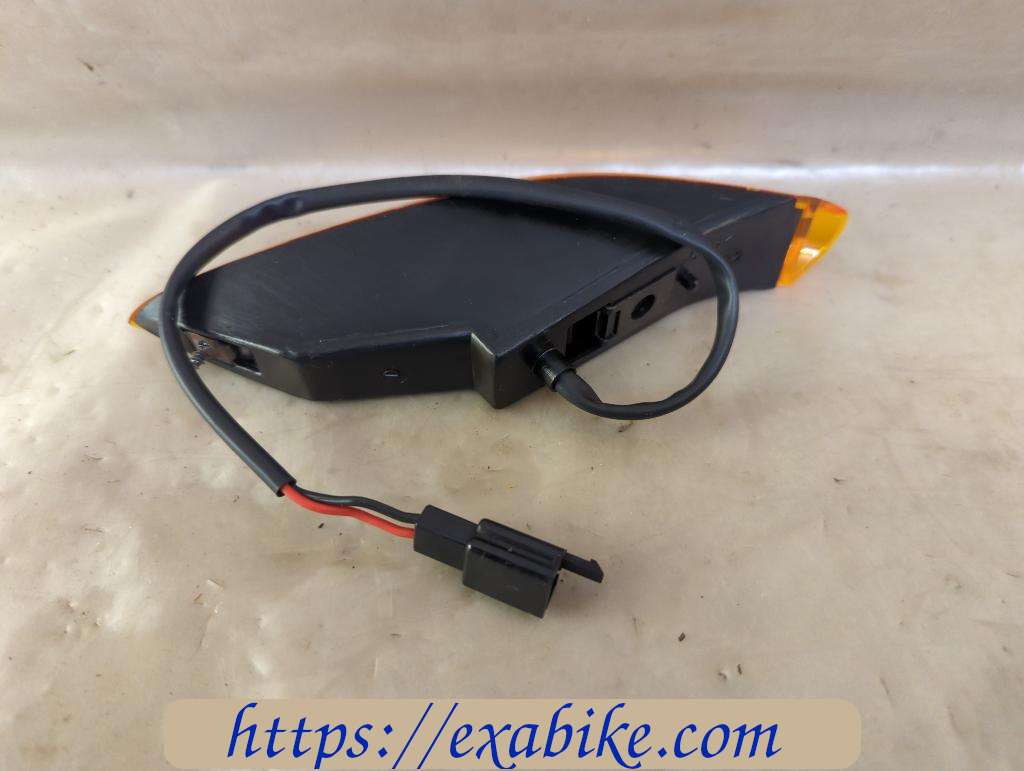 turn signal, front right Benelli 1130 TNT - photo 2