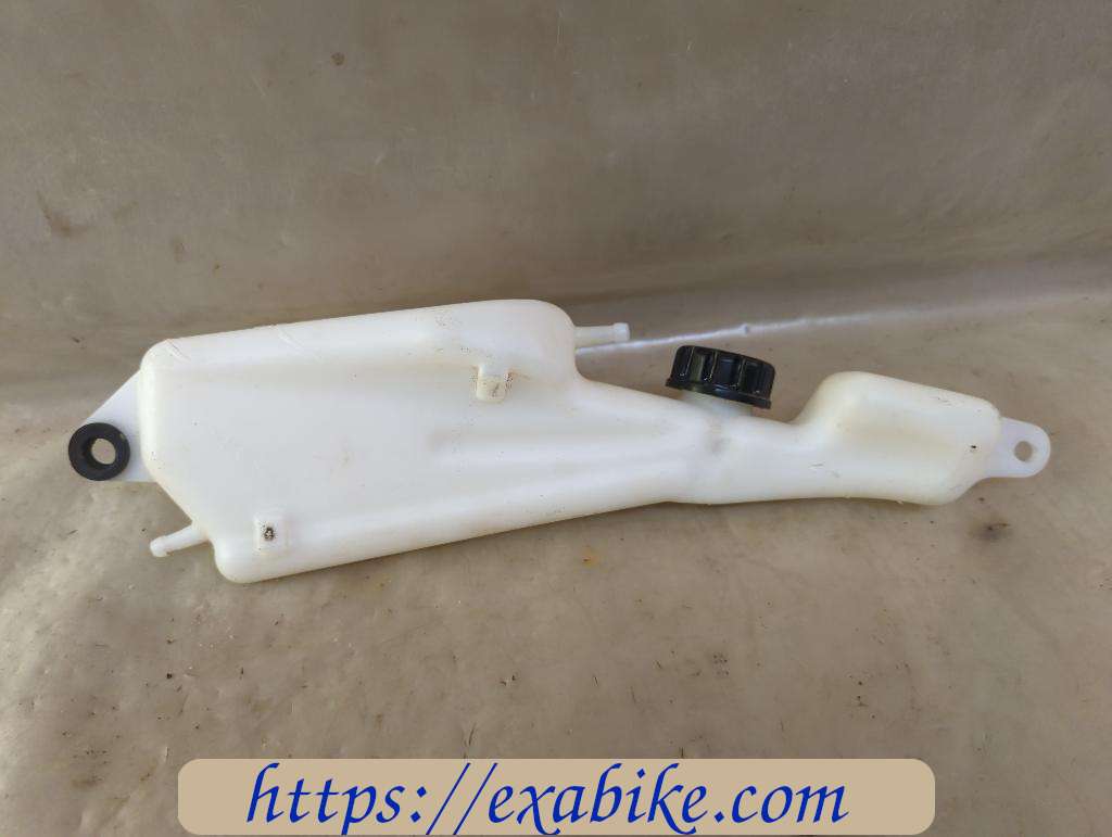 expansion tank Kawasaki Z 750 - photo 3