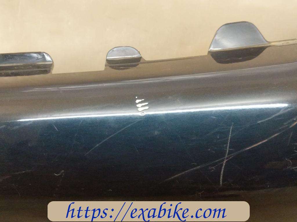 flanc arriere droit Yamaha GTS 1000 - photo 2