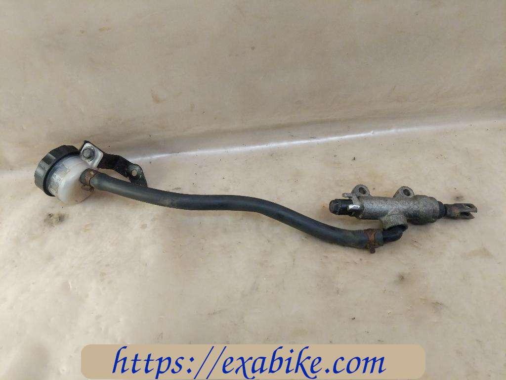 rear master cylinder Kawasaki GTR 1000 - photo 2