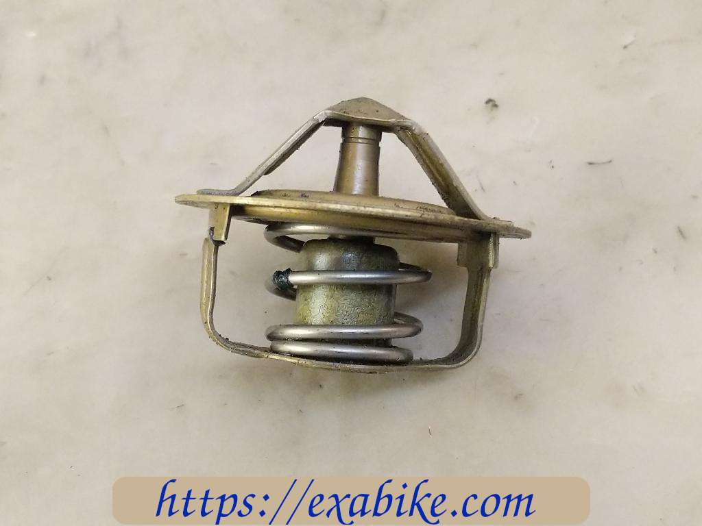 thermostat Kawasaki GPZ 900 Ninja - photo 2