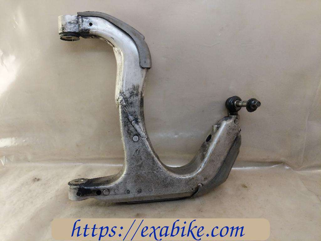 swingarm, front Yamaha GTS 1000 - photo 3