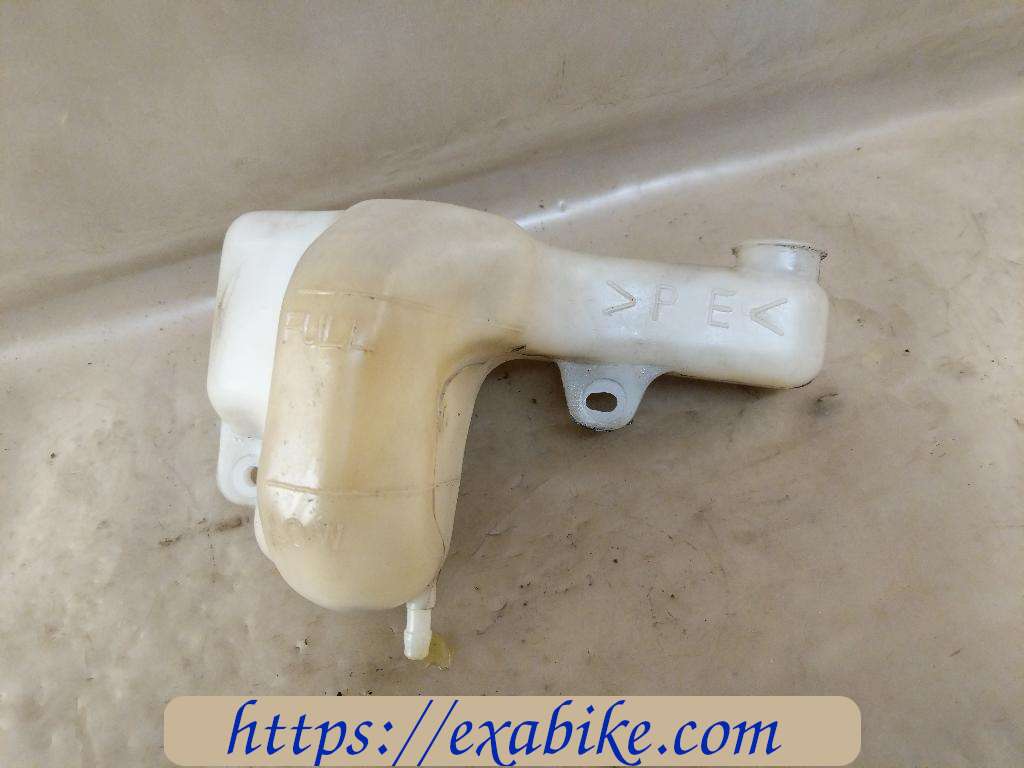 expansion tank Yamaha GTS 1000 - photo 1