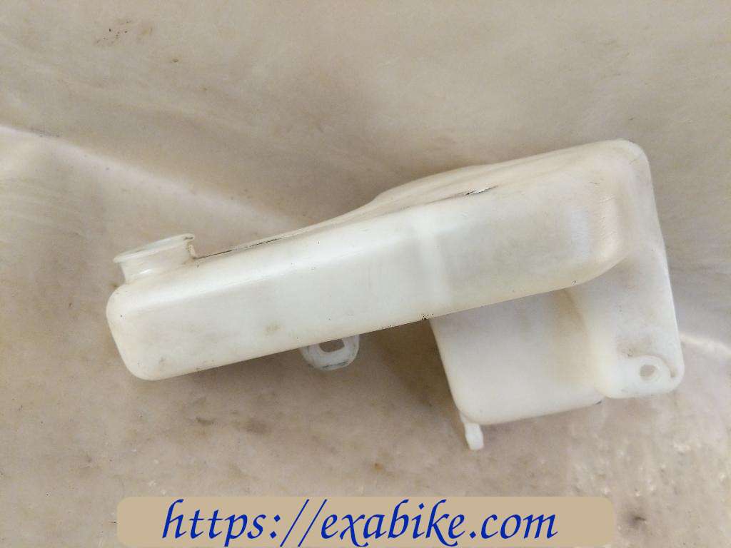 expansion tank Yamaha GTS 1000 - photo 2