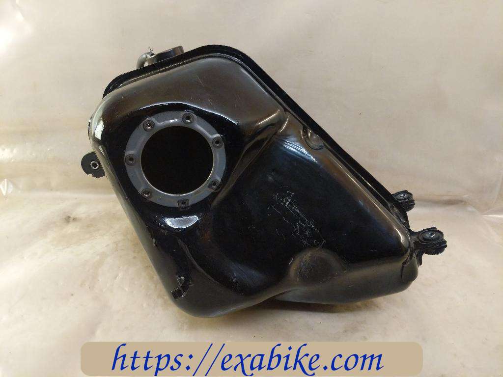 réservoir à essence Yamaha GTS 1000 - photo 1