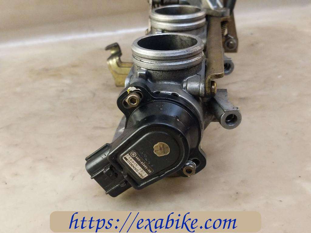 throttle body Yamaha GTS 1000 - photo 4